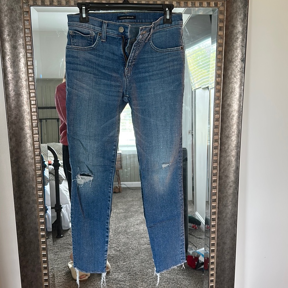 Lucky brand Mid Rise Skinny Ava